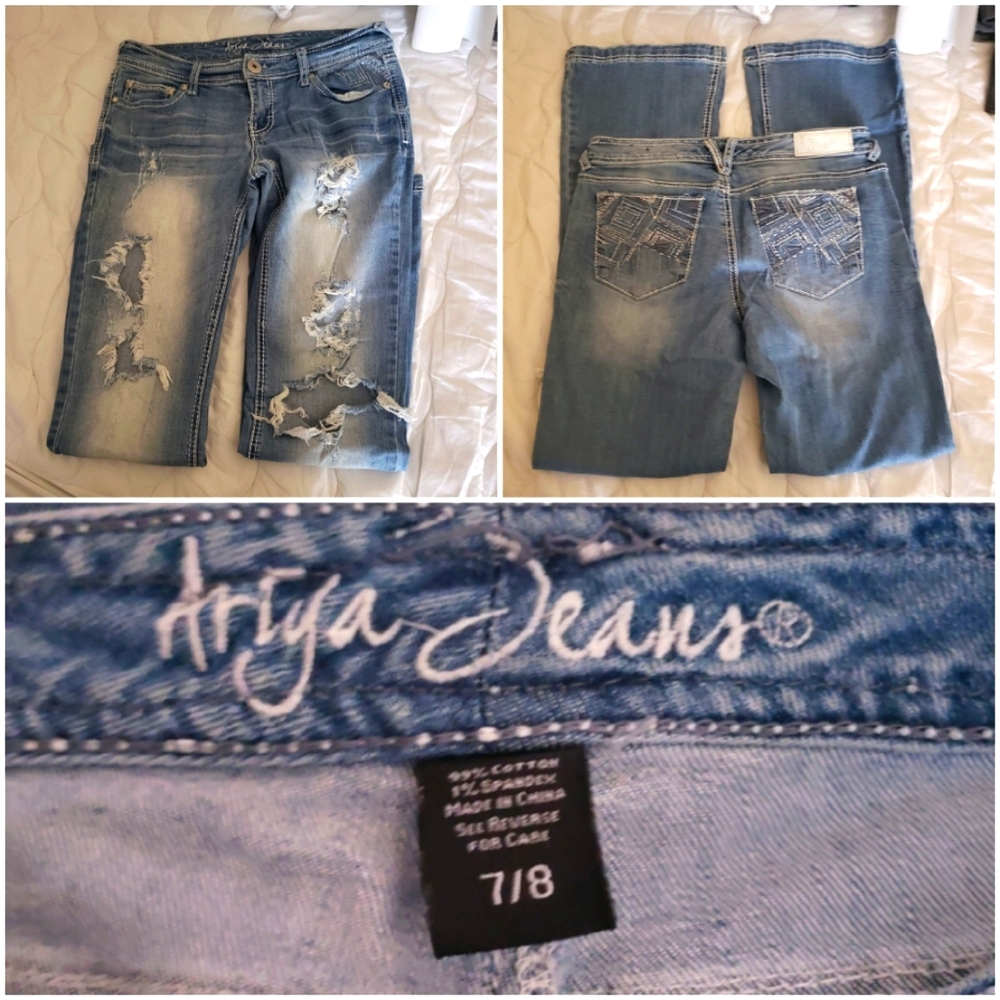 Ariya Jeans